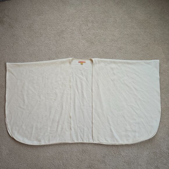 Kuna Baby Alpaca & Wool FUZZY FURRY Wrap - Picture 4 of 15